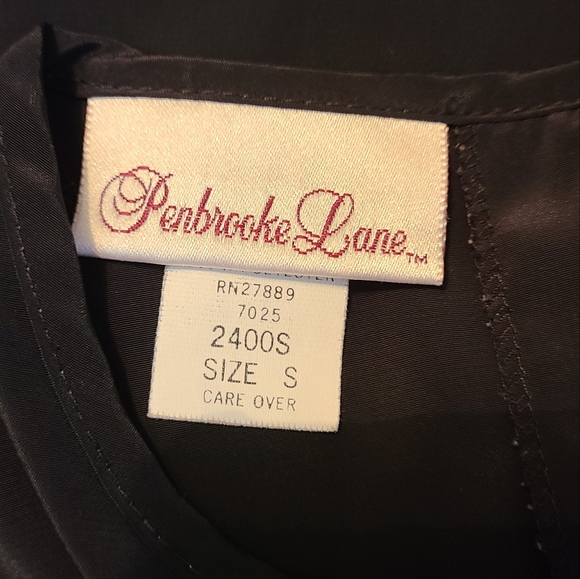 (572) Penbroke Lane Woman's Short Sleeve Blouse, Size: Small Color: Black - Picture 6 of 12
